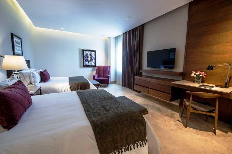 Square Small Luxury Hotel - Providencia Guadalajara Ngoại thất bức ảnh